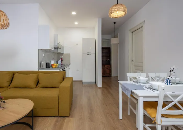 דירה Anna 4-bedroom - Happy
