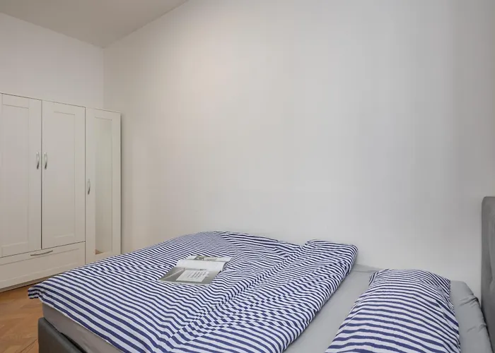 Anna 4-bedroom - Happy *