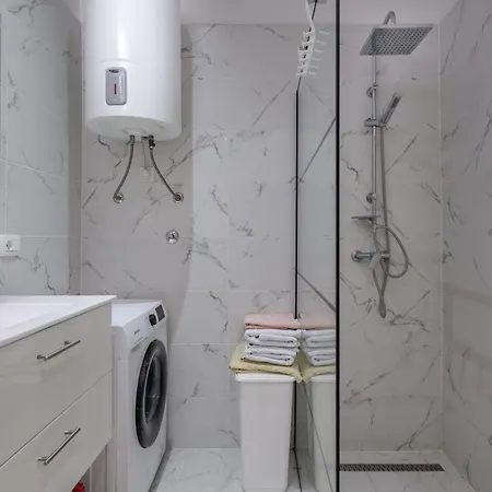 Apartmán 4-bedroom Anna - Happy Rijeka