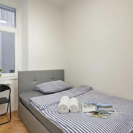 4-bedroom Anna - Happy Apartmán