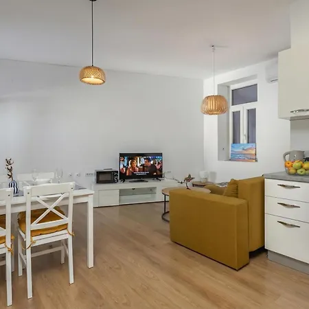 4-bedroom Anna - Happy Apartmán *