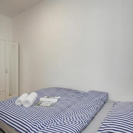 Apartamento 4-bedroom Anna - Happy